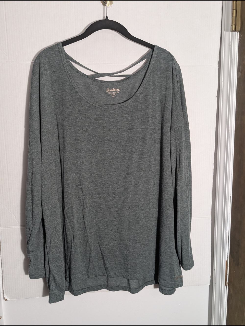 EUC-Spalding Women’s Gray Long Sleeve Top with Crisscross Back - Size 2X